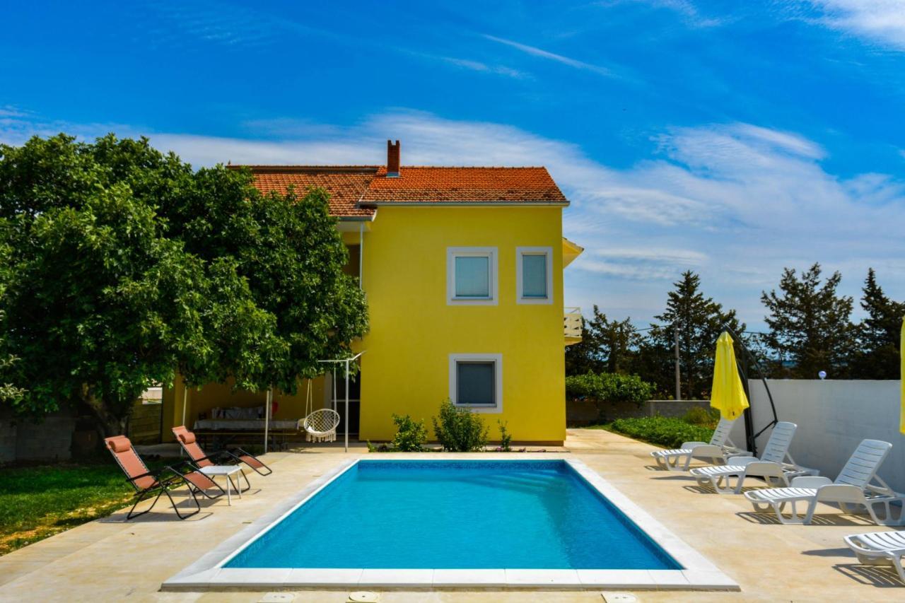 Villa Kutija Sveti Filip i Jakov Luaran gambar