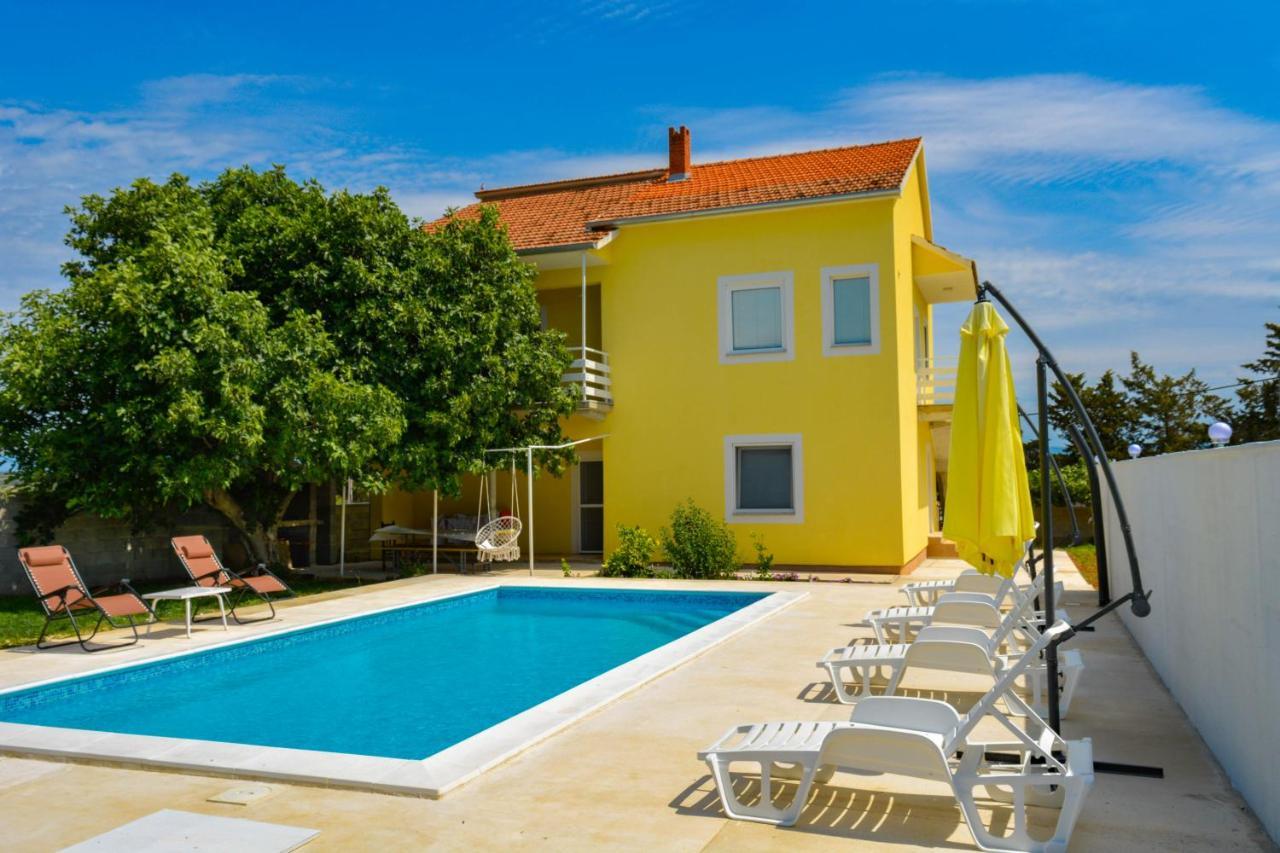 Villa Kutija Sveti Filip i Jakov Luaran gambar