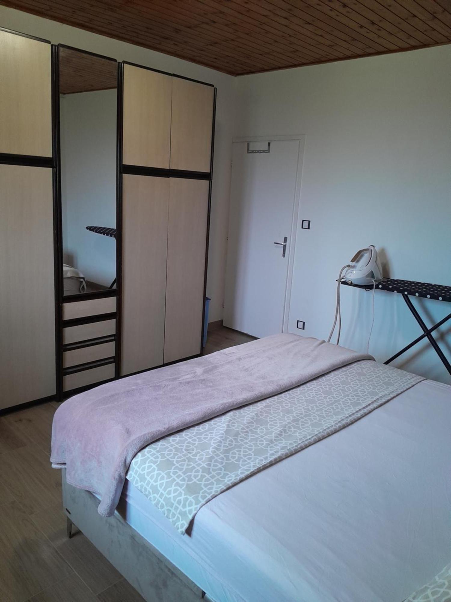Villa Kutija Sveti Filip i Jakov Luaran gambar